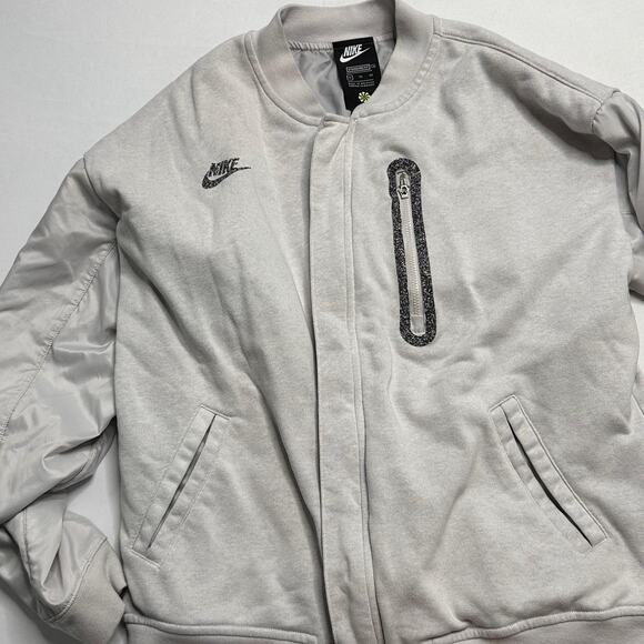 Nike Vintage Size XL Bomber Jacket Standard Fit - Picture 2 of 5